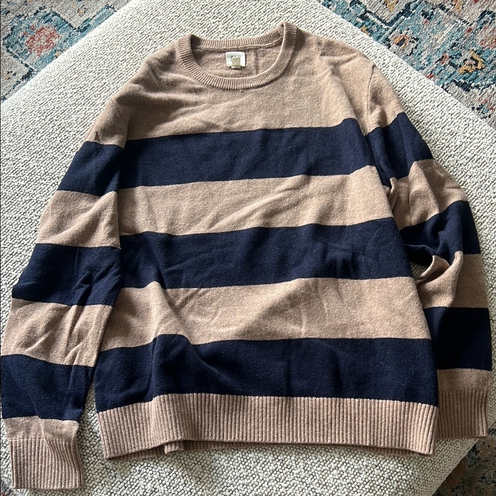 Striped Tan and Black Men's Sweater Gap XL